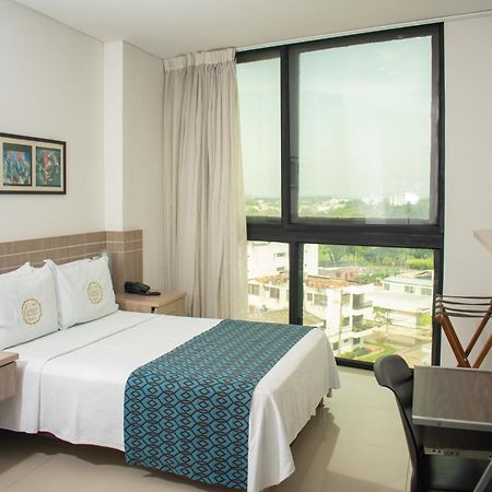 Hotel Cinco Monteria Bagian luar foto